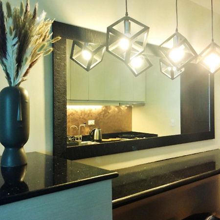 Megaworld Furnished Studio Near Mall/Marriott/Icc Iloilo City Exterior photo